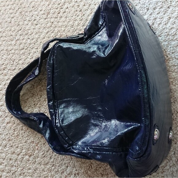 Marc by Marc Jacobs navy Crinkle Patent bag - Picture 3 of 12